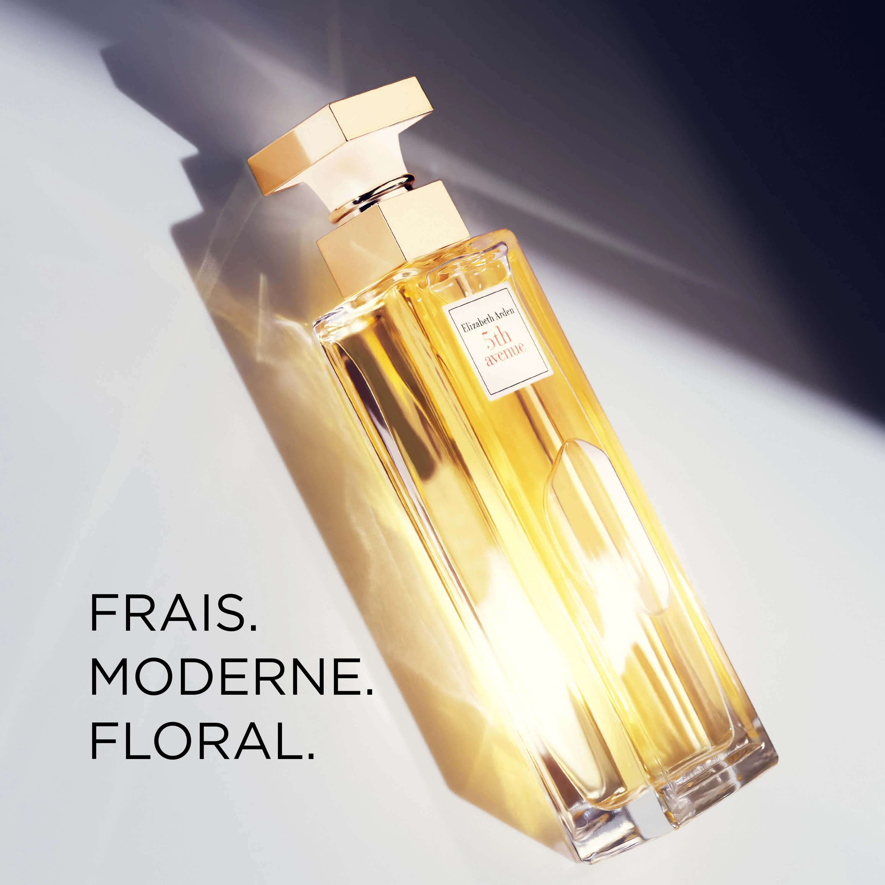 5th Avenue Eau de Parfum Vaporisateur - Image 4